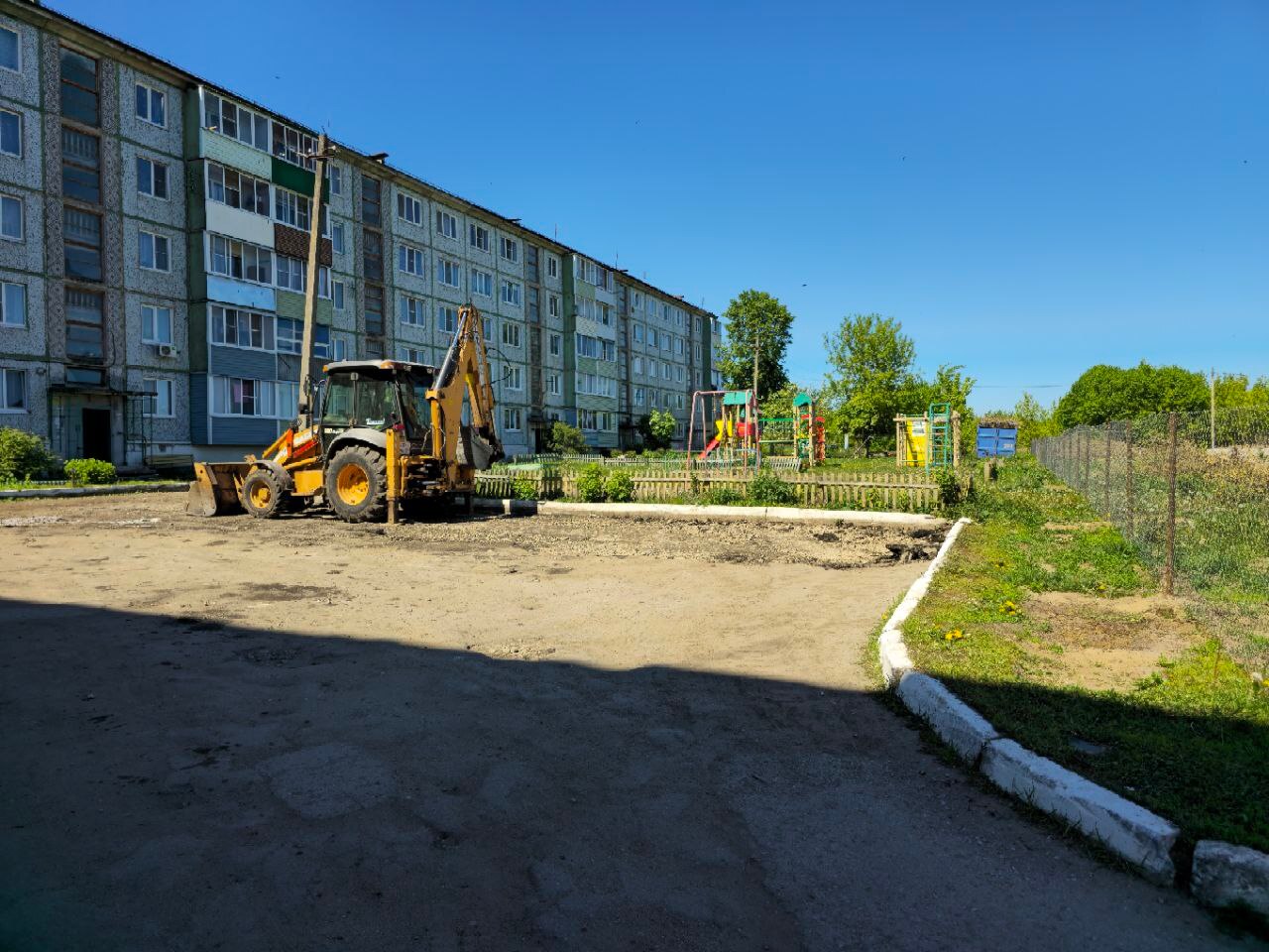 Благоустройство придомовой территории.