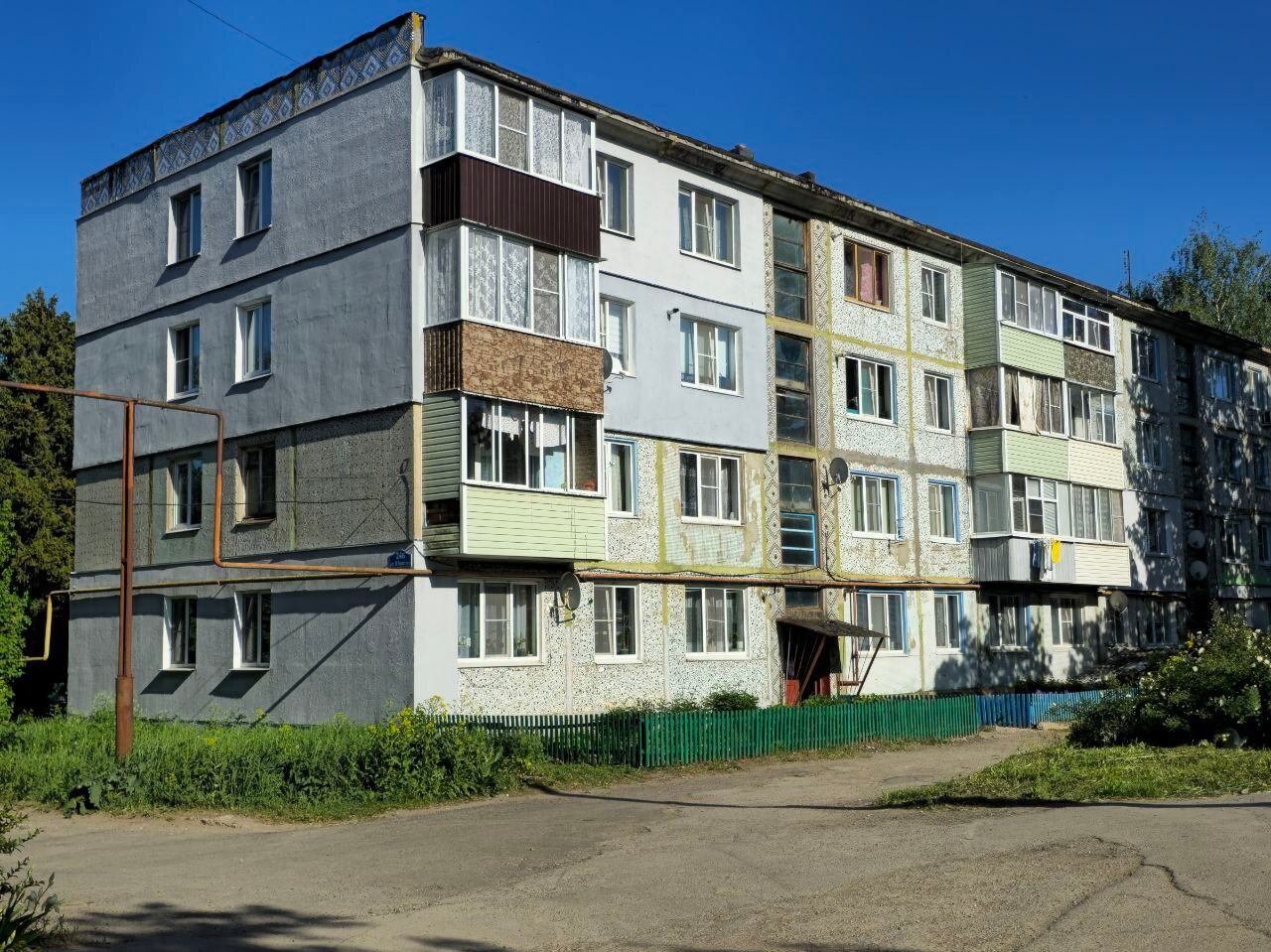 В 2025 году в Одоеве благоустроят 3 придомовых территории!.